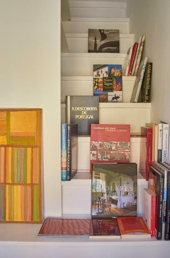 Charming Apartment Em Belem-Books And Canvas Lisbon Exterior photo